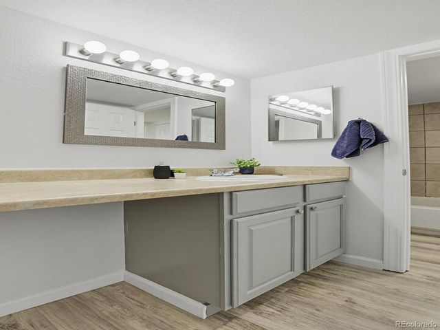 14700 E Kentucky Drive 513, Aurora, CO 80012