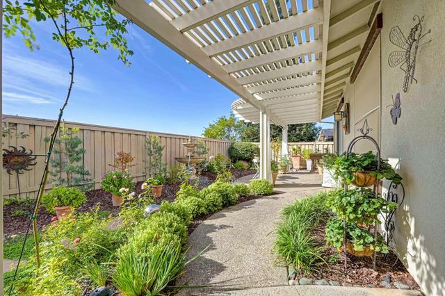 2510 Longspur Loop, Lincoln, CA 95648