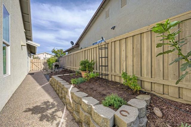 2510 Longspur Loop, Lincoln, CA 95648