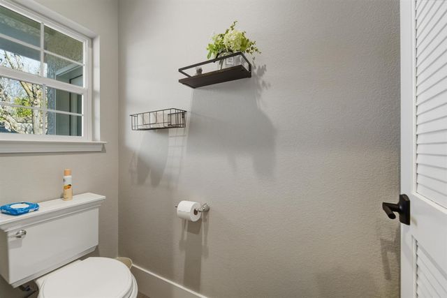 830 Teal Ct, Yuba City, CA 95991