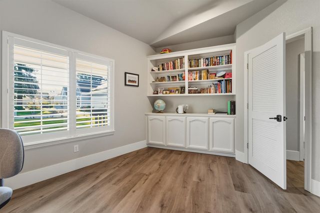 830 Teal Ct, Yuba City, CA 95991