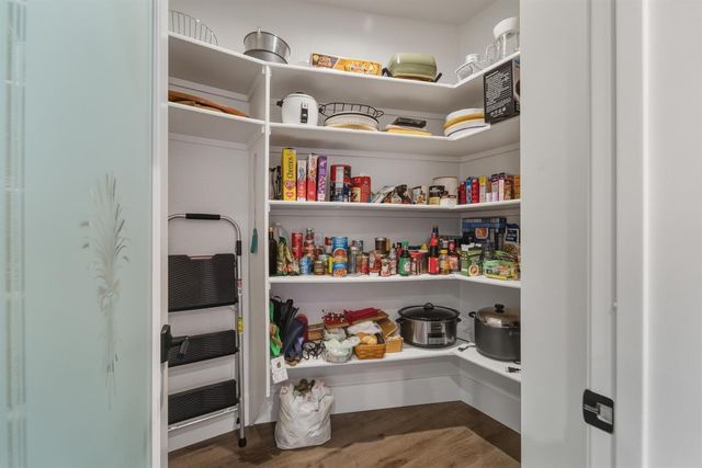 830 Teal Ct, Yuba City, CA 95991