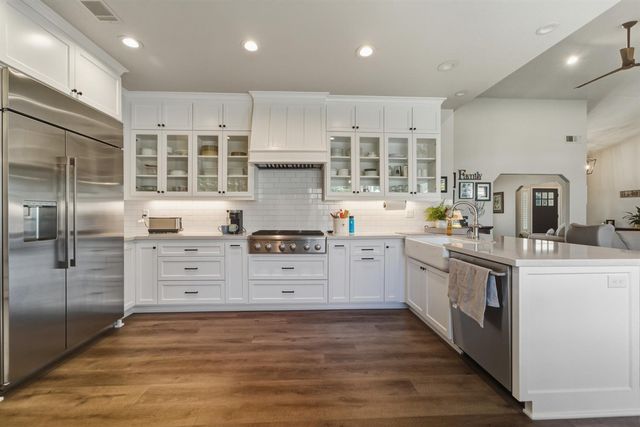 830 Teal Ct, Yuba City, CA 95991