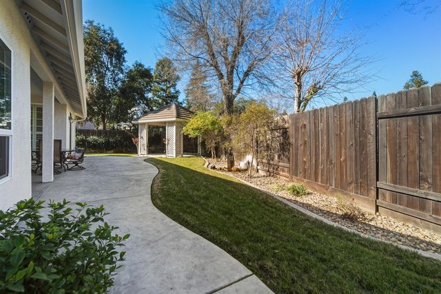 830 Teal Ct, Yuba City, CA 95991