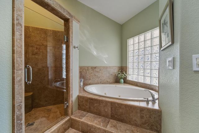 830 Teal Ct, Yuba City, CA 95991