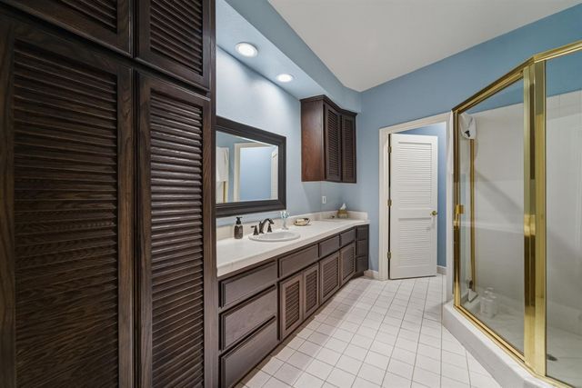 830 Teal Ct, Yuba City, CA 95991