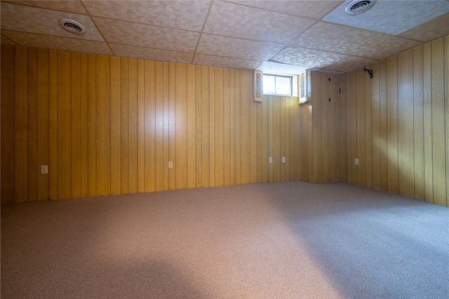 163 New Wickham Drive, Penfield, NY 14526