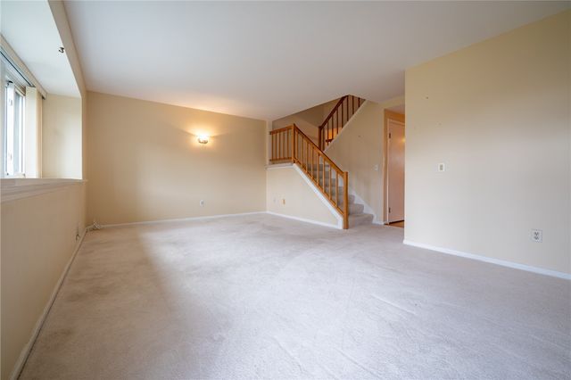 163 New Wickham Drive, Penfield, NY 14526