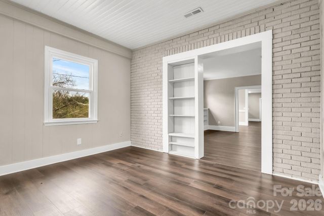 1817 Little Rock Road 2, Charlotte, NC 28214