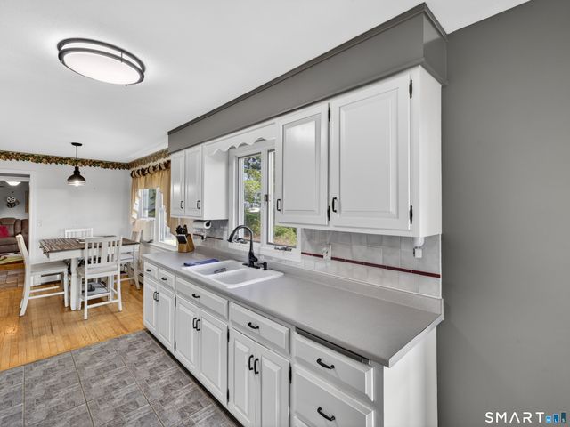 19 Power House Road, Montville, CT 06382