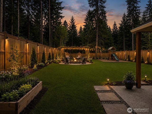 4140 Lakeview Avenue NW, Bremerton, WA 98312