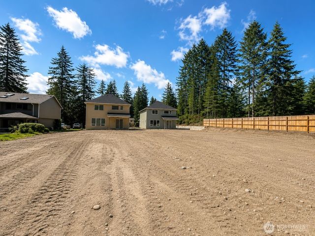 4140 Lakeview Avenue NW, Bremerton, WA 98312