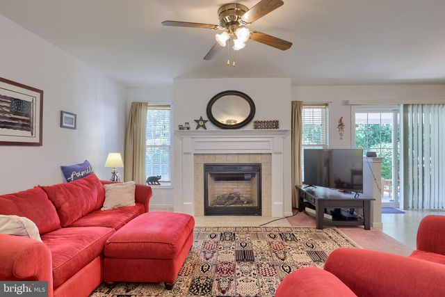 300 NORTHVIEW LN, Quarryville, PA 17566