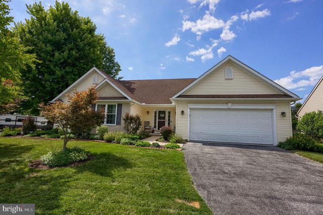 300 NORTHVIEW LN, Quarryville, PA 17566