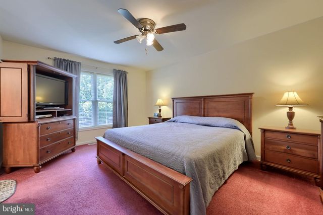 300 NORTHVIEW LN, Quarryville, PA 17566