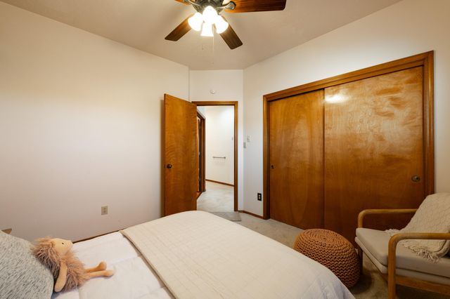 4332 Hillspire Avenue NW, Albuquerque, NM 87120