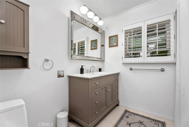 1002 W Santa Clara, Santa Ana, CA 92706