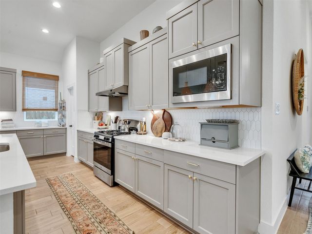 7723 Clover Gully Lane, Katy, TX 77493