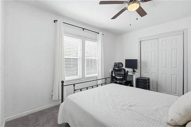 6502 Paseo Boulevard, Kansas City, MO 64131