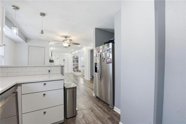 6502 Paseo Boulevard, Kansas City, MO 64131