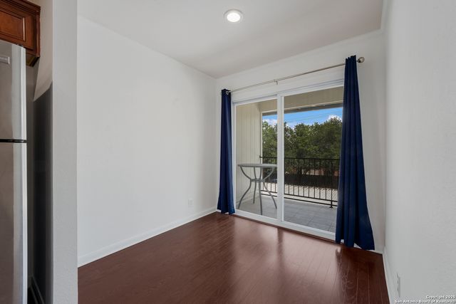 100 Lorenz Rd Apt 1202, San Antonio, TX 78209