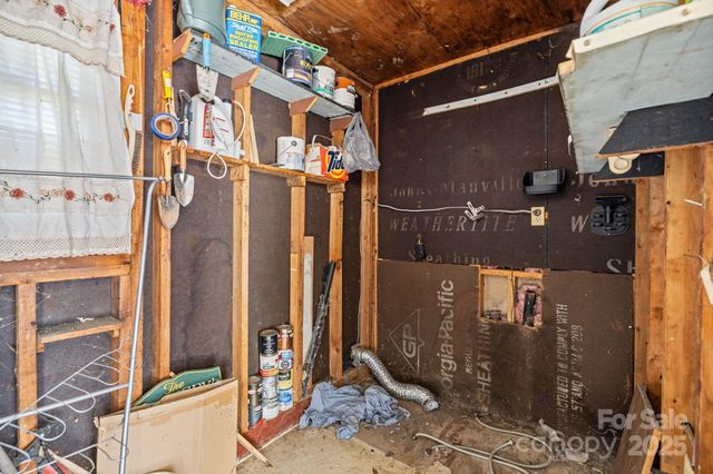 1100 Avondale Road, Lowell, NC 28098