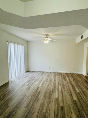 6550 Morgan Hill Trail 1909, West Palm Beach, FL 33411