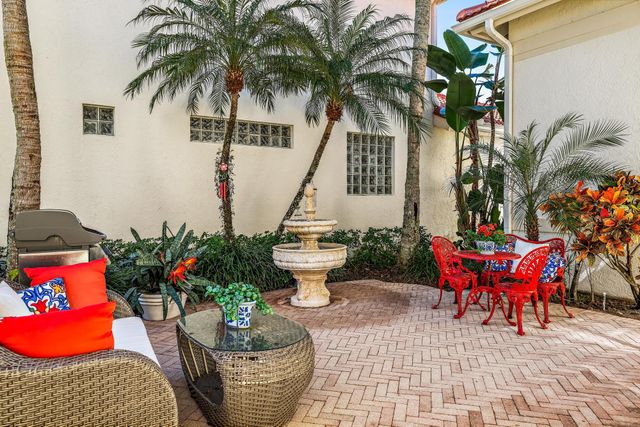 8481 Legend Club Drive, West Palm Beach, FL 33412