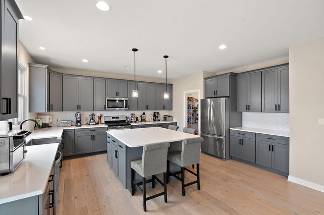 2062 Nolan Avenue, Crown Point, IN 46307