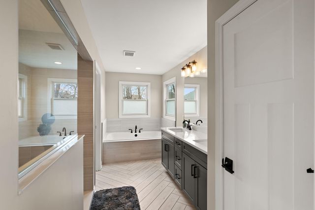 2062 Nolan Avenue, Crown Point, IN 46307