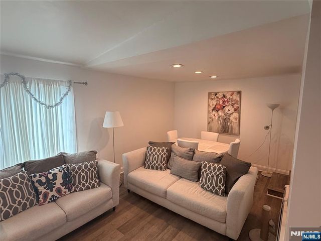 347 Forest Avenue, Paramus, NJ 07652