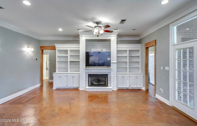 2023 Matthews Drive, Richland, MS 39218