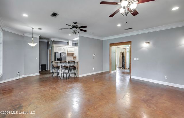 2023 Matthews Drive, Richland, MS 39218