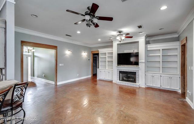 2023 Matthews Drive, Richland, MS 39218