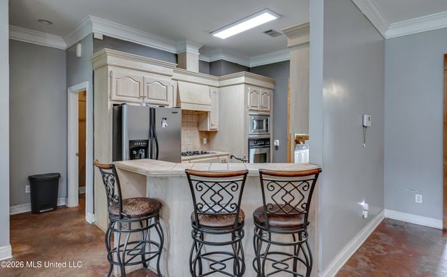 2023 Matthews Drive, Richland, MS 39218