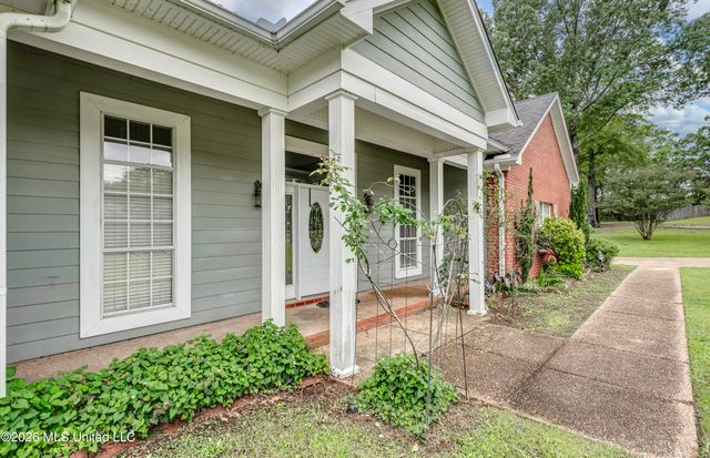 2023 Matthews Drive, Richland, MS 39218
