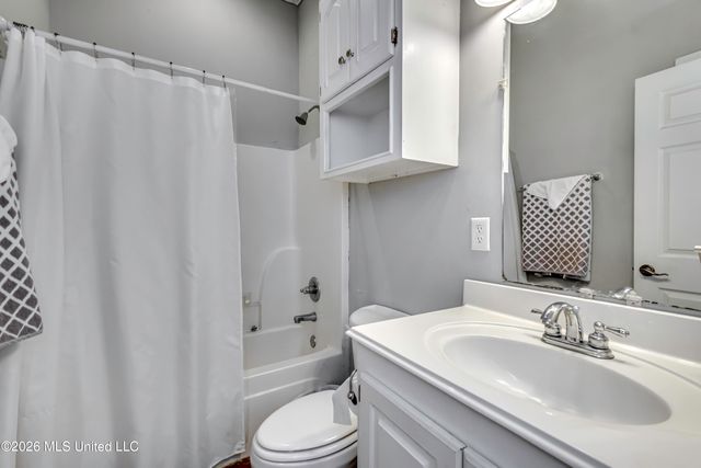 2023 Matthews Drive, Richland, MS 39218