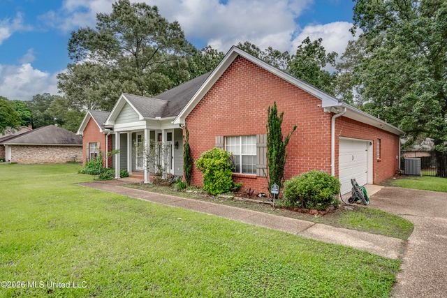 2023 Matthews Drive, Richland, MS 39218