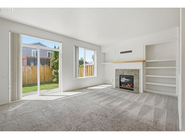 17376 Sw BILES Ln, Beaverton, OR 97003