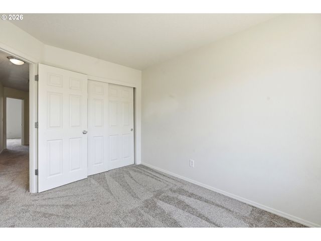 17376 Sw BILES Ln, Beaverton, OR 97003