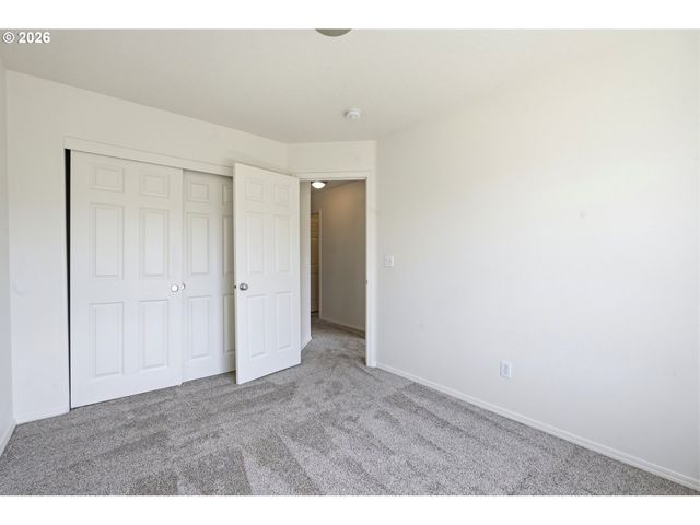 17376 Sw BILES Ln, Beaverton, OR 97003
