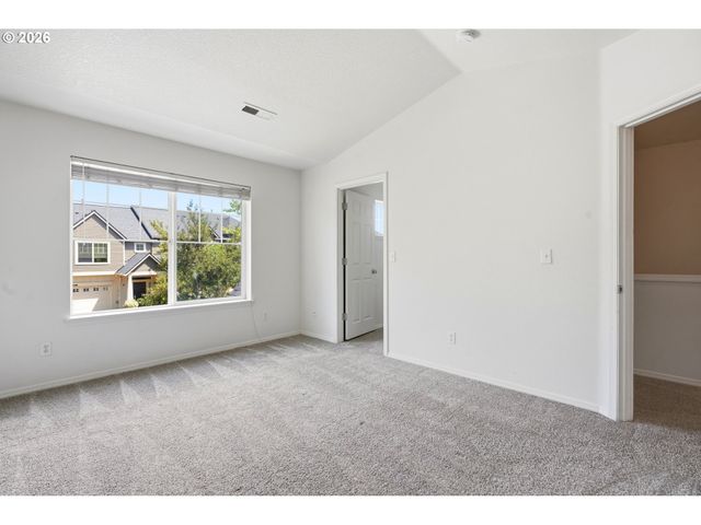 17376 Sw BILES Ln, Beaverton, OR 97003