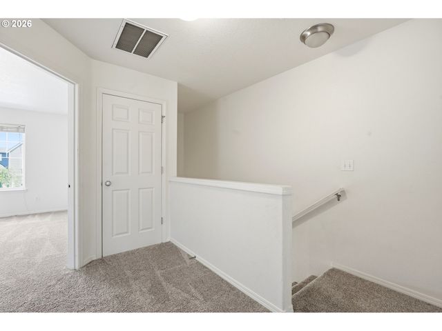 17376 Sw BILES Ln, Beaverton, OR 97003