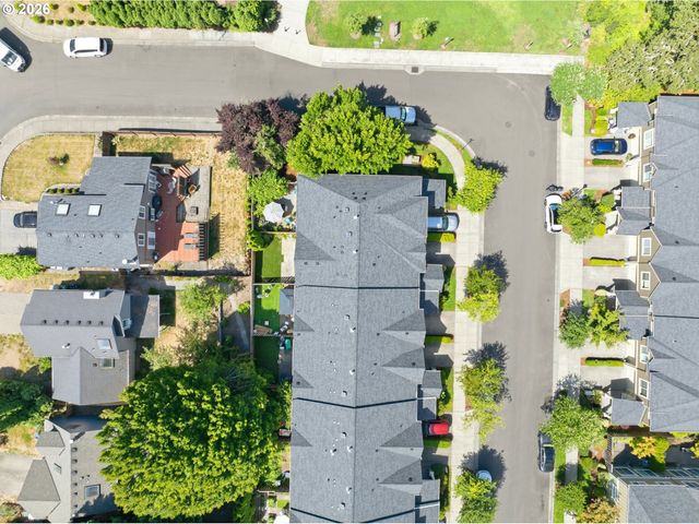 17376 Sw BILES Ln, Beaverton, OR 97003