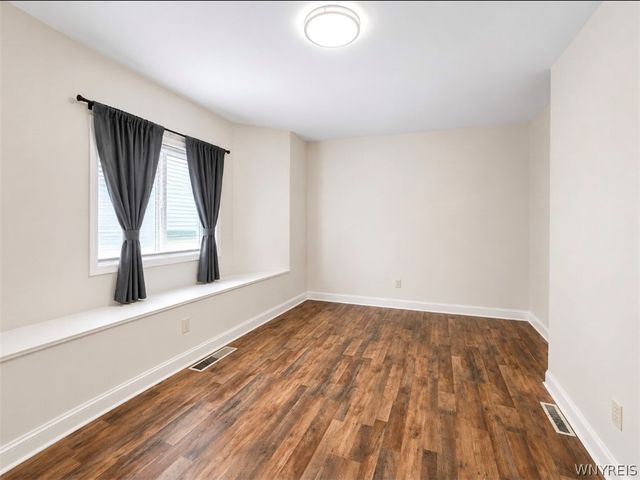 392 Leroy Avenue, Buffalo, NY 14214