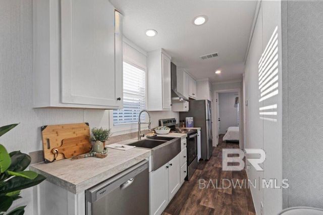 30 Buena Vista Drive, Lillian, AL 36549