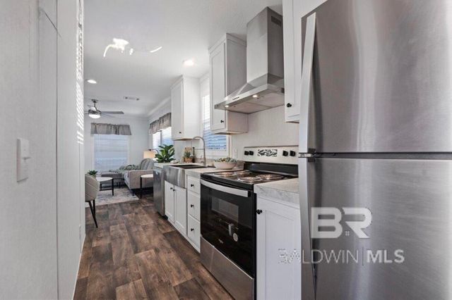 30 Buena Vista Drive, Lillian, AL 36549