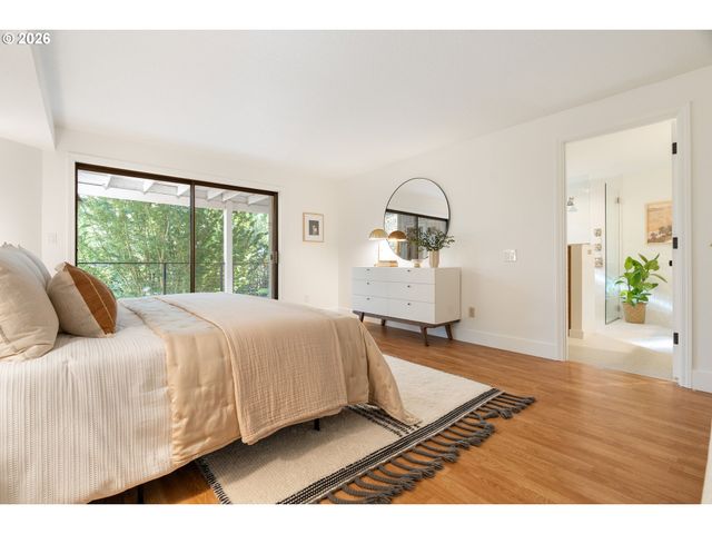 25 BECKET St, Lake Oswego, OR 97035