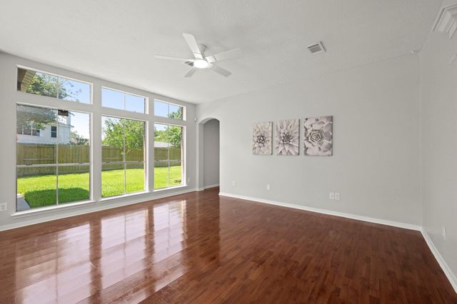 11911 N Brenton Knoll Court, Tomball, TX 77375