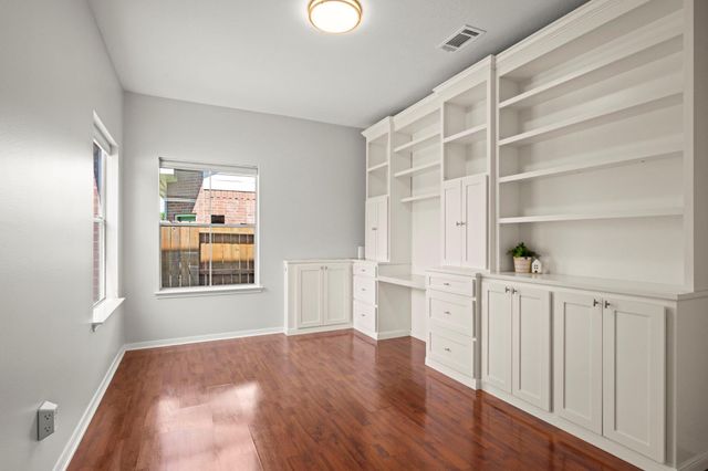 11911 N Brenton Knoll Court, Tomball, TX 77375